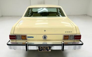 Ford-Granada-1977-Cream-Cream-8