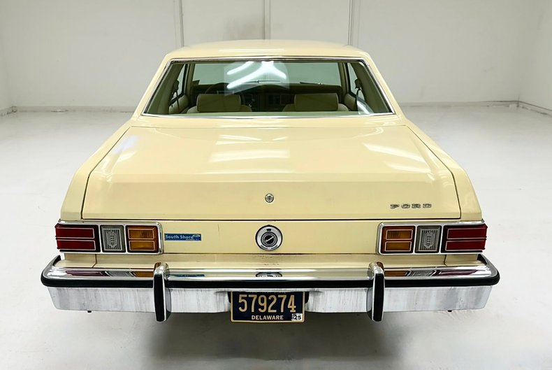 Ford-Granada-1977-Cream-Cream-8