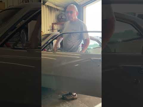 Ford-Maverick-1973-Ascot-Gray-Gray