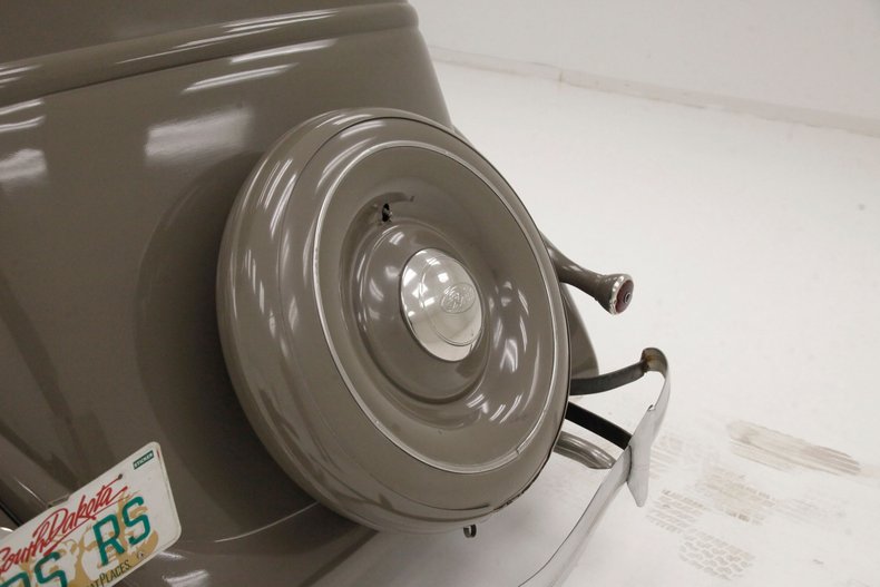 Ford-Model-48-1936-Stonington-Gray-Khaki-22