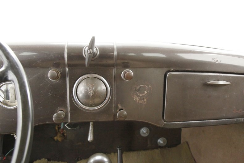 Ford-Model-48-1936-Stonington-Gray-Khaki-30