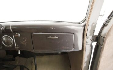 Ford-Model-48-1936-Stonington-Gray-Khaki-31