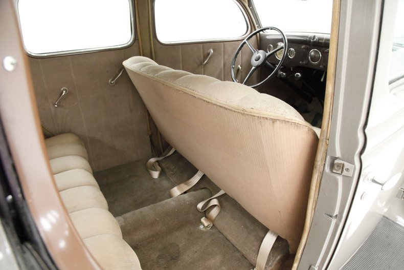 Ford-Model-48-1936-Stonington-Gray-Khaki-35