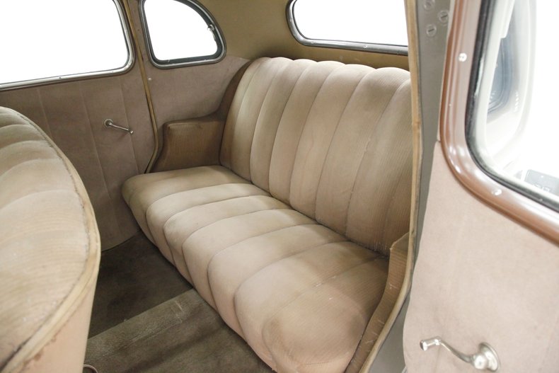 Ford-Model-48-1936-Stonington-Gray-Khaki-37