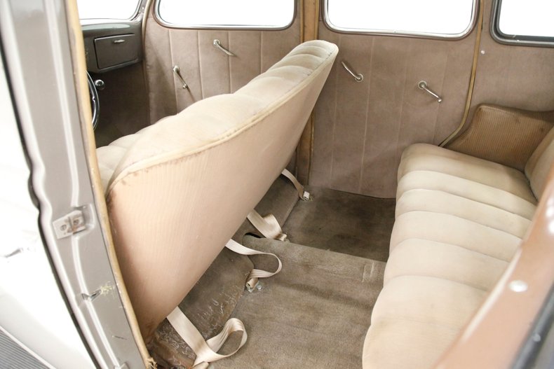 Ford-Model-48-1936-Stonington-Gray-Khaki-38