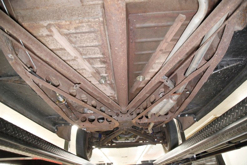 Ford-Model-48-1936-Stonington-Gray-Khaki-45