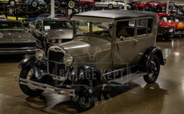 Ford-Model-a-1928-Brown-BeigeTan-12