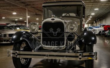 Ford-Model-a-1928-Brown-BeigeTan-18