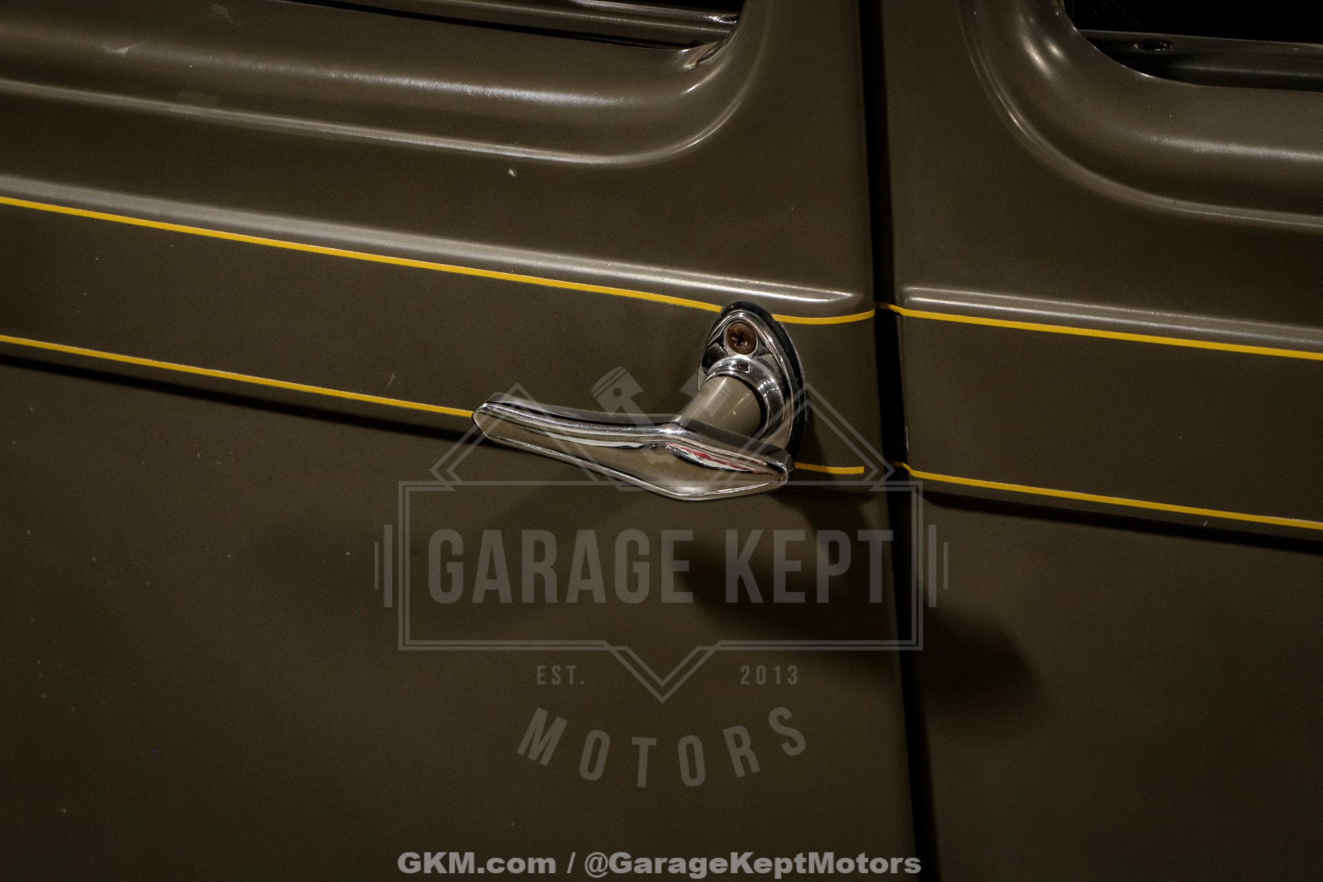 Ford-Model-a-1928-Brown-BeigeTan-34