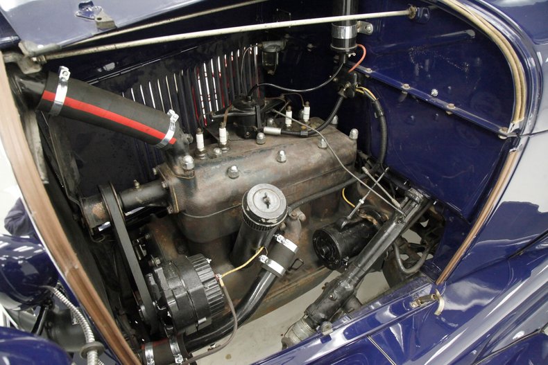 Ford-Model-a-1928-Washington-Blue-Brown-18