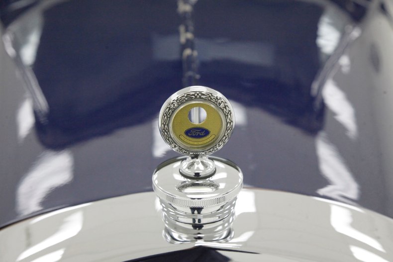 Ford-Model-a-1928-Washington-Blue-Brown-21