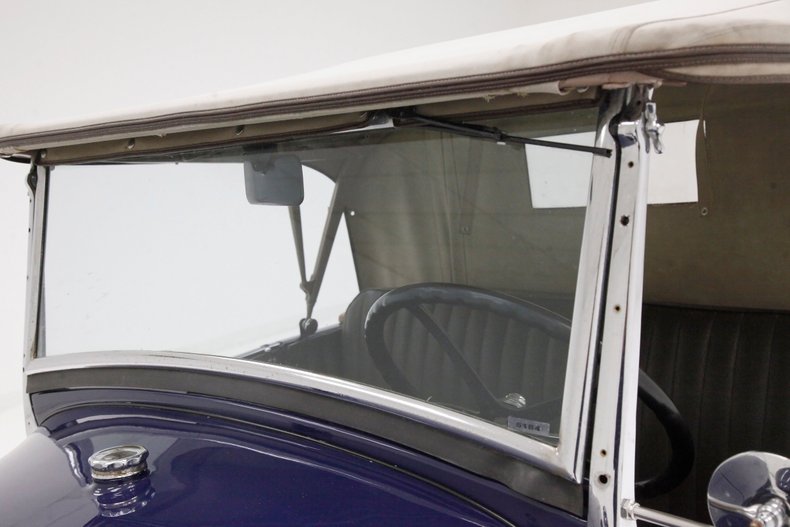 Ford-Model-a-1928-Washington-Blue-Brown-24