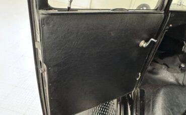 Ford-Model-a-1929-Black-Black-31