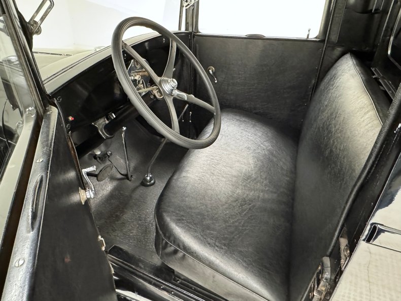 Ford-Model-a-1929-Black-Black-34