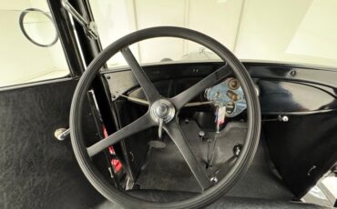 Ford-Model-a-1929-Black-Black-37