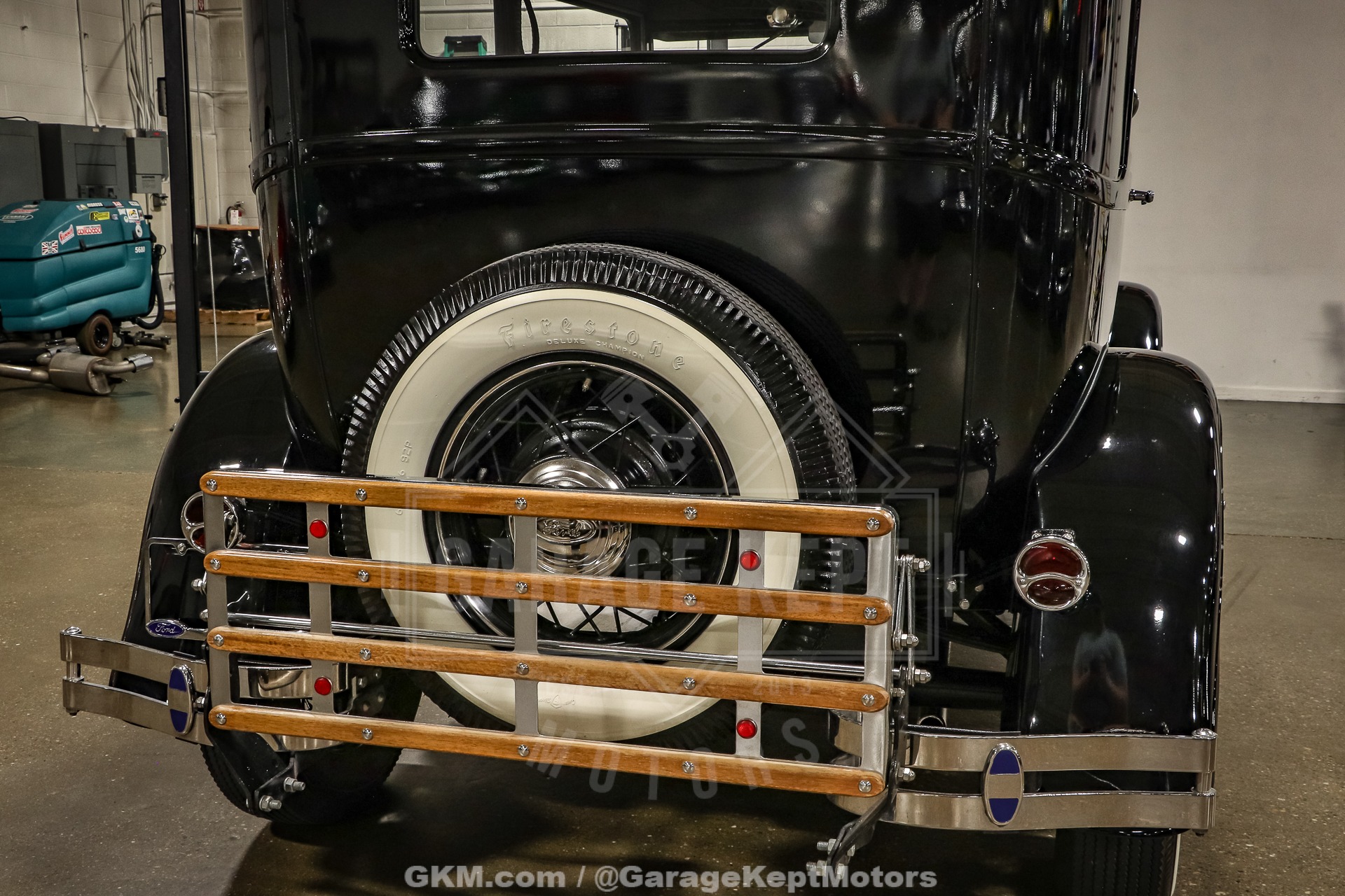 Ford-Model-a-1929-Black-Black-43