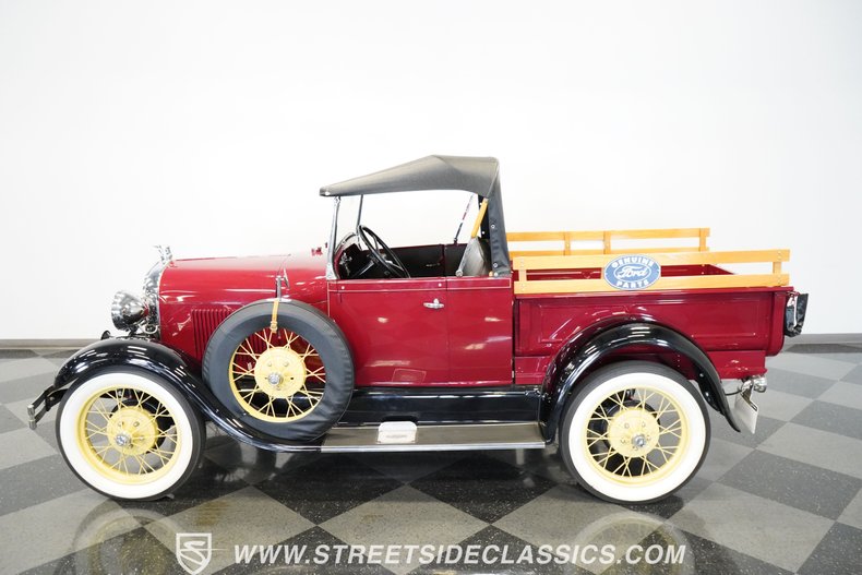 Ford-Model-a-1929-Burgundy-Brown-15