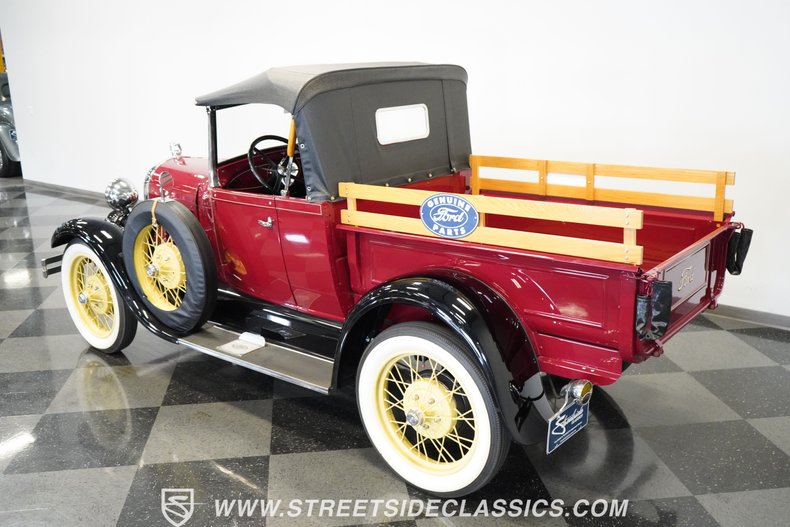 Ford-Model-a-1929-Burgundy-Brown-17