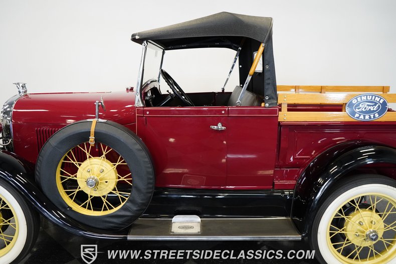 Ford-Model-a-1929-Burgundy-Brown-20