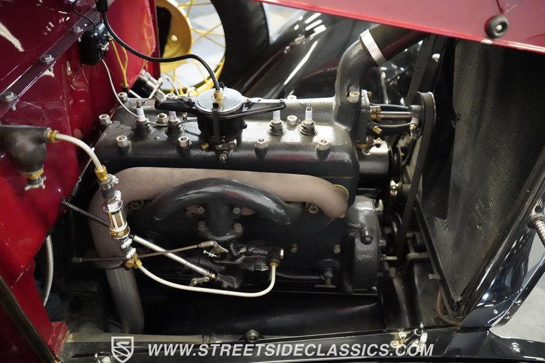 Ford-Model-a-1929-Burgundy-Brown-28