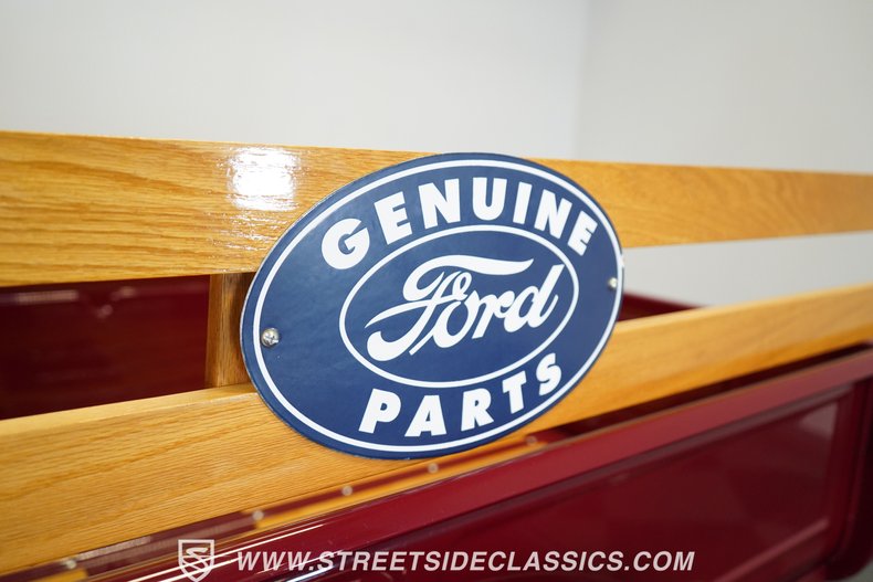 Ford-Model-a-1929-Burgundy-Brown-4