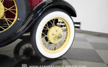 Ford-Model-a-1929-Burgundy-Brown-40