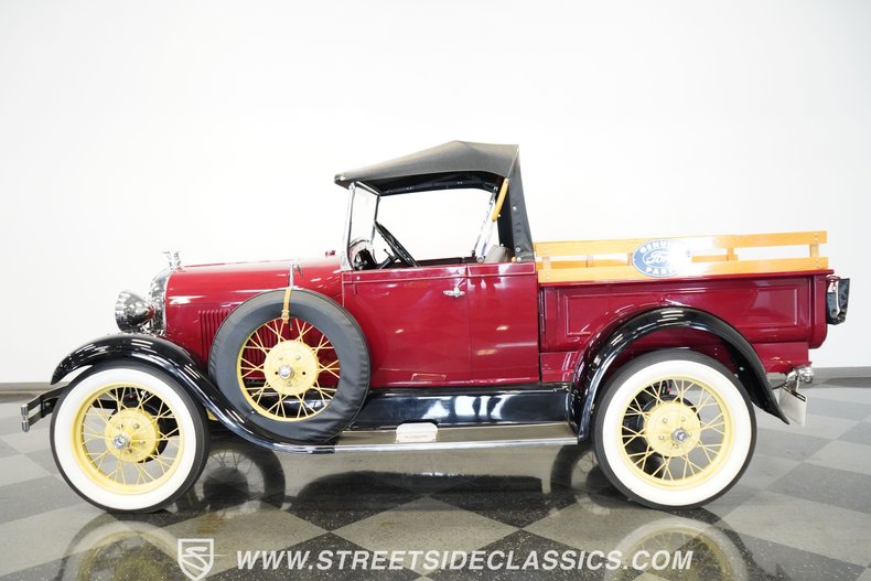 Ford-Model-a-1929-Burgundy-Brown