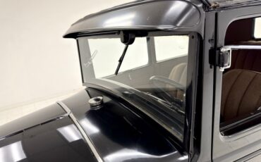 Ford-Model-a-1930-Black-Brown-14