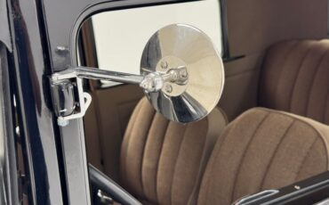 Ford-Model-a-1930-Black-Brown-16