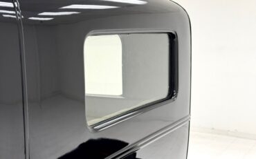 Ford-Model-a-1930-Black-Brown-18