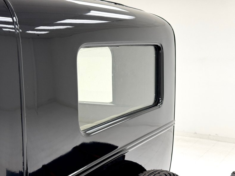 Ford-Model-a-1930-Black-Brown-18