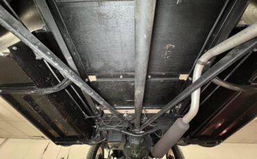 Ford-Model-a-1930-Black-Brown-44