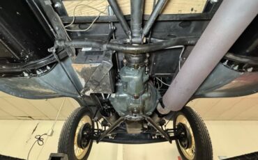 Ford-Model-a-1930-Black-Brown-46