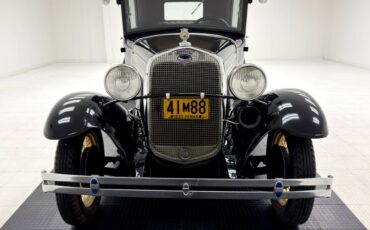 Ford-Model-a-1930-Black-Brown-7