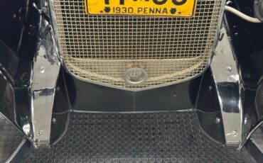 Ford-Model-a-1930-Black-Brown-8