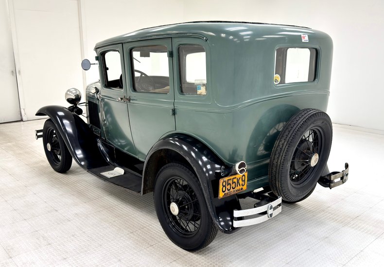 Ford-Model-a-1930-Elkpoint-Green-Tan-1