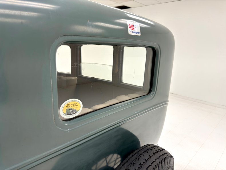 Ford-Model-a-1930-Elkpoint-Green-Tan-25