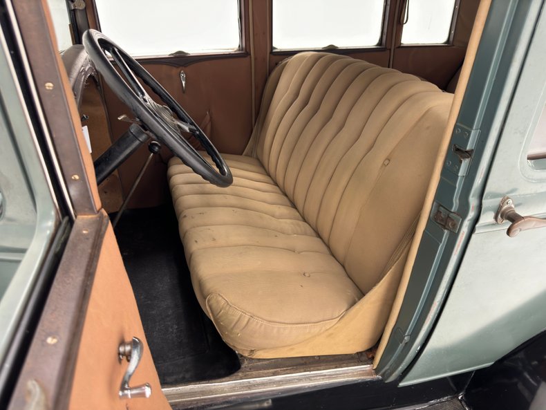 Ford-Model-a-1930-Elkpoint-Green-Tan-37