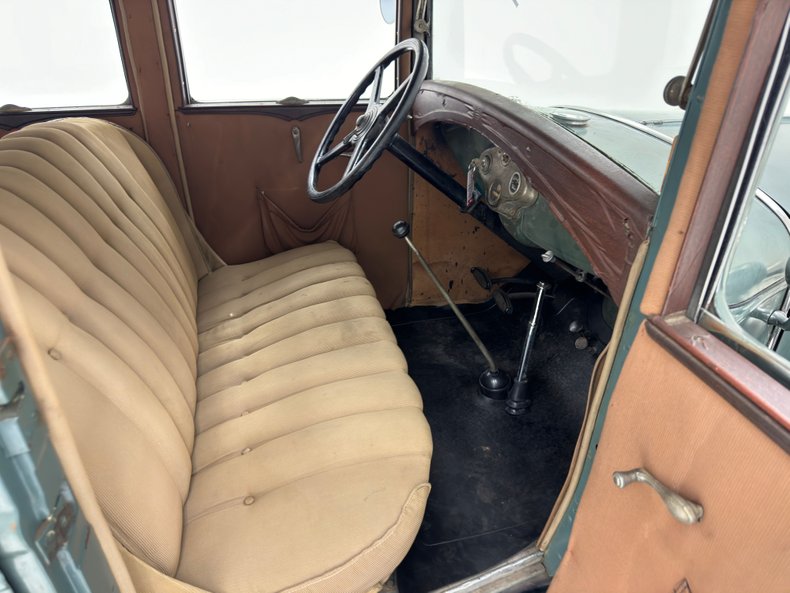 Ford-Model-a-1930-Elkpoint-Green-Tan-42