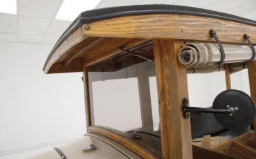 Ford-Model-a-1931-Beige-Black-15