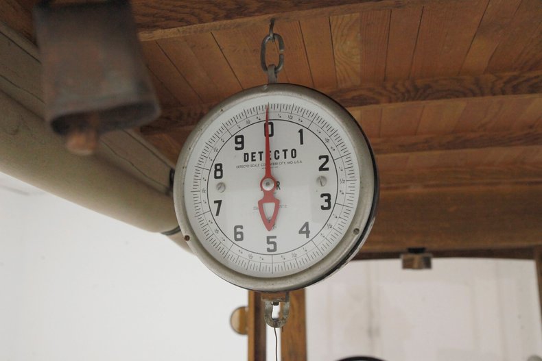 Ford-Model-a-1931-Beige-Black-27