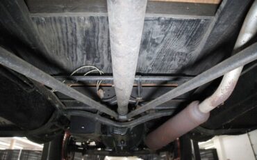 Ford-Model-a-1931-Beige-Black-47