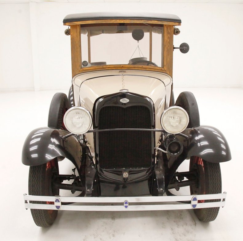 Ford-Model-a-1931-Beige-Black-5