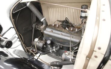 Ford-Model-a-1931-Beige-Black-6