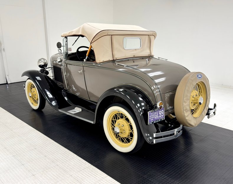Ford-Model-a-1931-Copra-Drab-Dark-Saddle-15