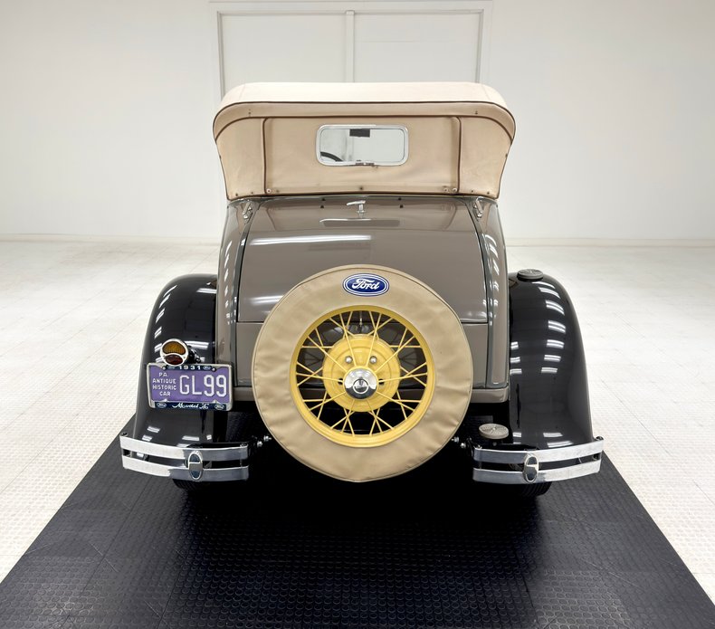 Ford-Model-a-1931-Copra-Drab-Dark-Saddle-17