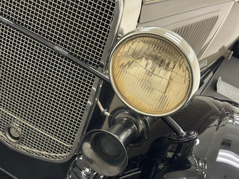 Ford-Model-a-1931-Copra-Drab-Dark-Saddle-23