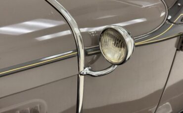 Ford-Model-a-1931-Copra-Drab-Dark-Saddle-27