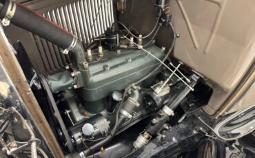 Ford-Model-a-1931-Copra-Drab-Dark-Saddle-40