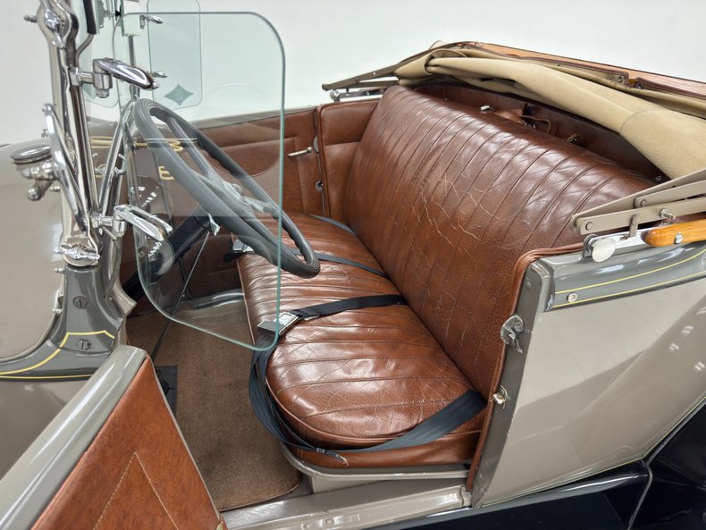 Ford-Model-a-1931-Copra-Drab-Dark-Saddle-44